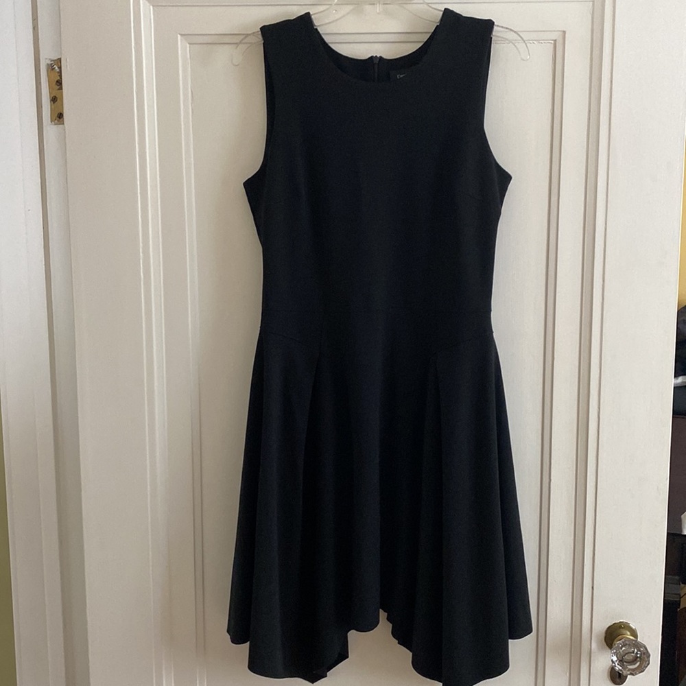 Karen Kane sleeveless little black dress - size L - new with tags